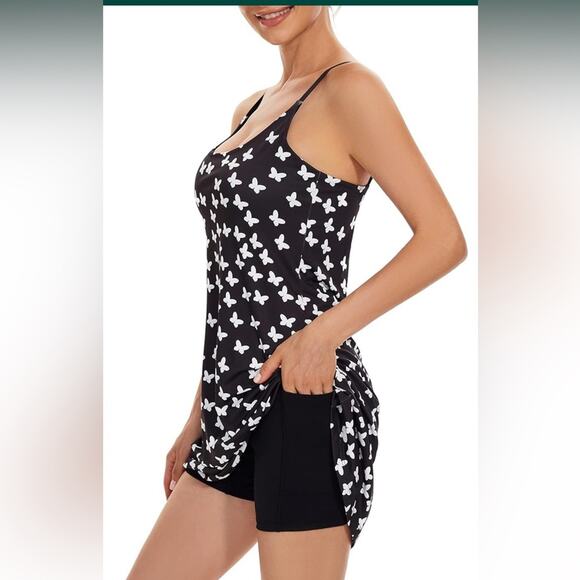 OVRUNS Women's Tennis Dress Built-in Bra & Shorts Athletic Dress with Pockets XL - Picture 1 of 11